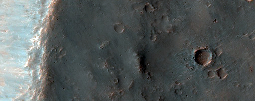 Fracture Just East of Arsinoes Chaos