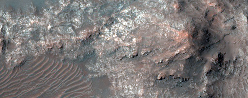 Central Structure of an Impact Crater in North Terra Sabaea