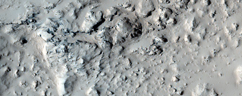 Interior of Well-Preserved 10-Kilometer Diameter Crater