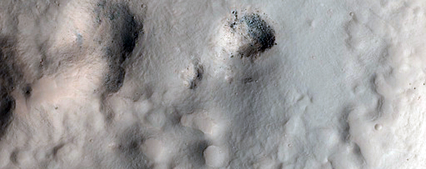 Fresh 4-Kilometer Diameter Crater in Terra Cimmeria