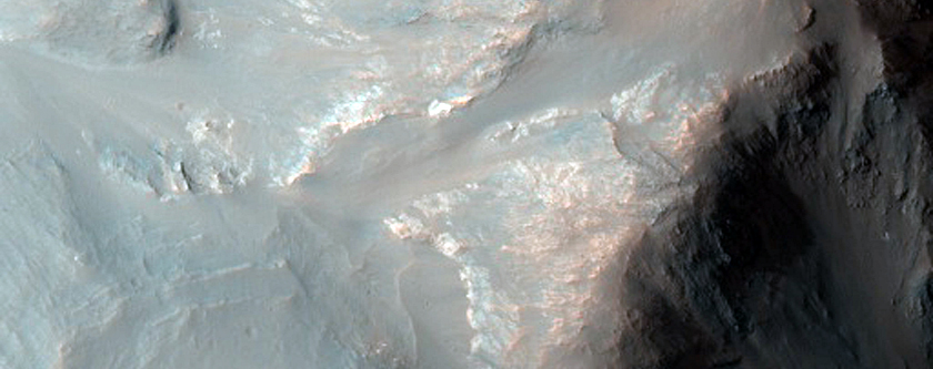 Massif on the Floor of Coprates Chasma
