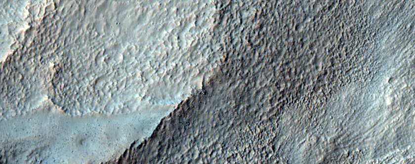 Gully Forms in Southern Hemisphere Crater