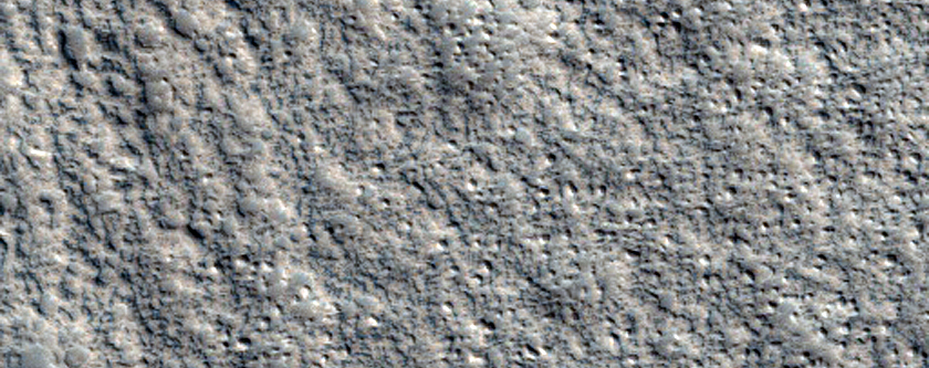 Small Well-Preserved Impact Crater in Arcadia Planitia