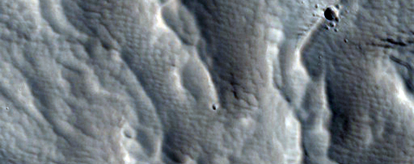 Reticulate Bedform Change Detection West of Arsia Mons