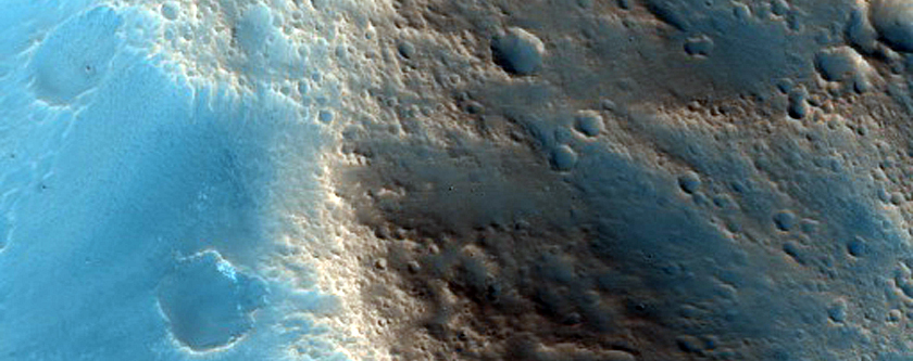 Well-Preserved 12-Kilometer Crater in Acidalia Planitia