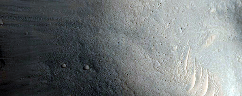 Crater in Southern Utopia Planitia