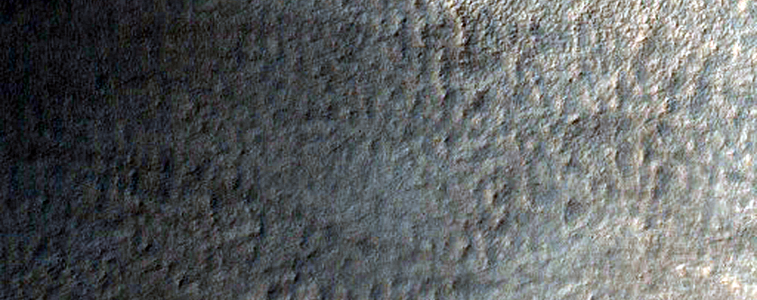 Crater in THEMIS V18632006 and HRSC H0365_0000_ND3