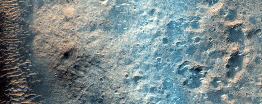 Tyrrhena Patera