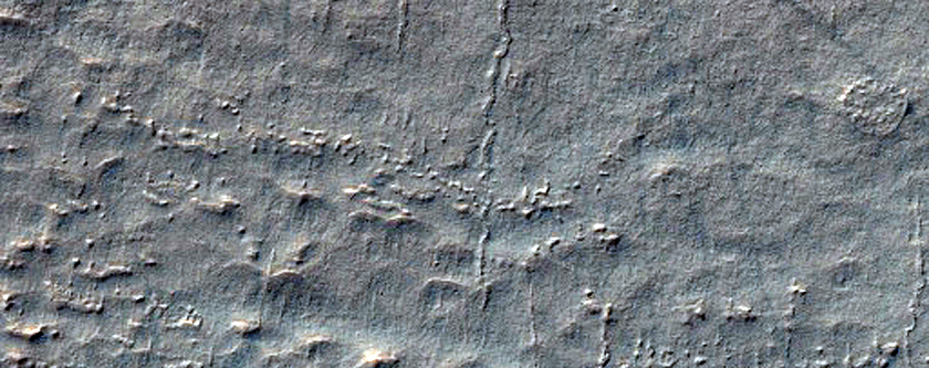 Crater in Terra Sirenum