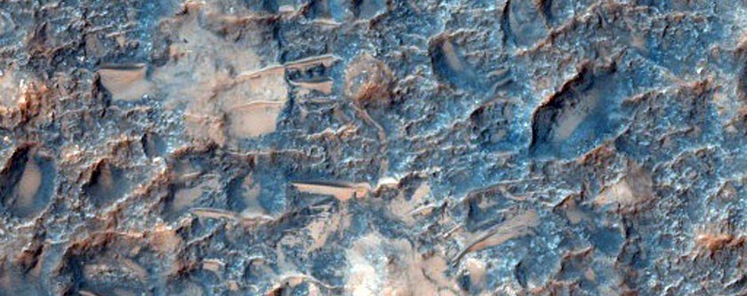 Megabreccia in Crater