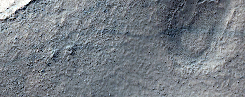 LCP and Olivine-Rich Crater Wall in Terra Sirenum
