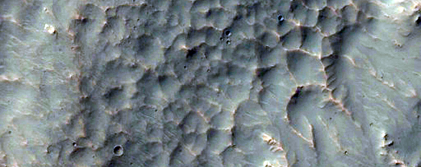 Fresh and Well-Preserved Los Crater