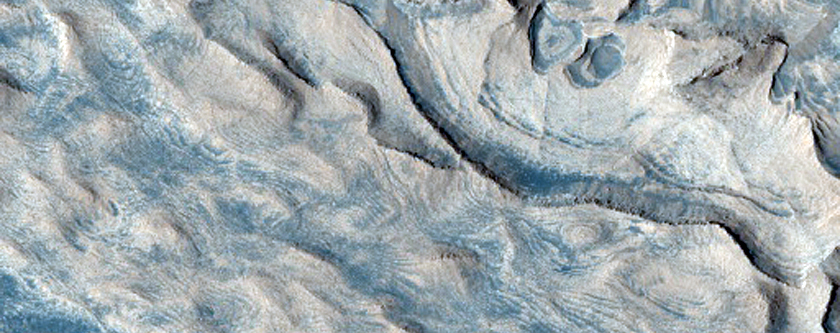 Faulted Layers in Becquerel Crater