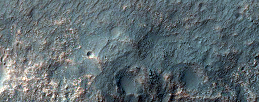 Gullies on Mesa Slope in Ariadnes Colles