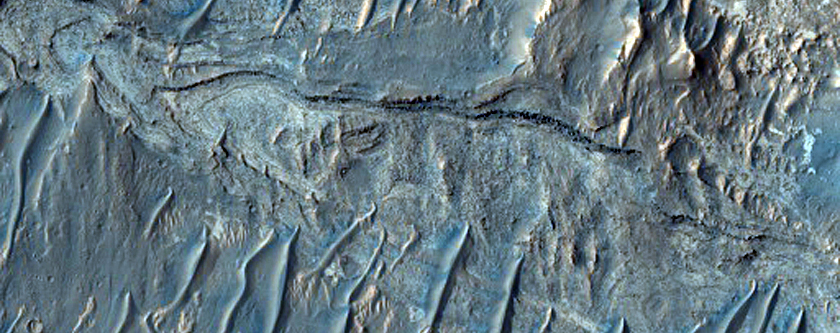 Ius Chasma Landforms 