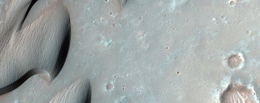 Dunes in Herschel Crater