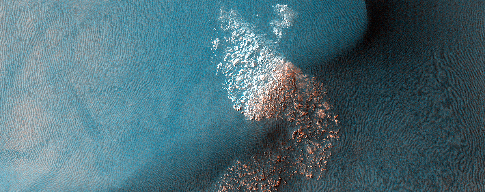 Southern Hemisphere Crater with a Dune Field