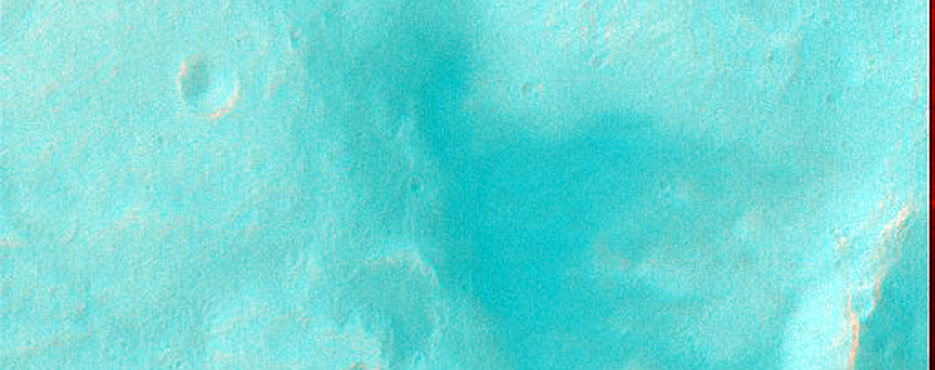Unnamed Well-Preserved Crater in Cimmeria Terra