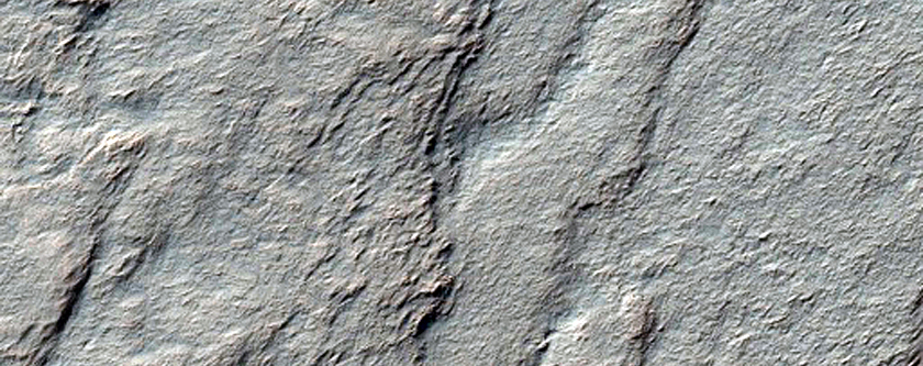 Layers at the Head of Chasma Australe