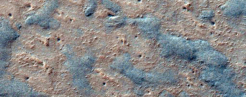 Large Shallow Crater on Edge of South Polar Layered Deposits