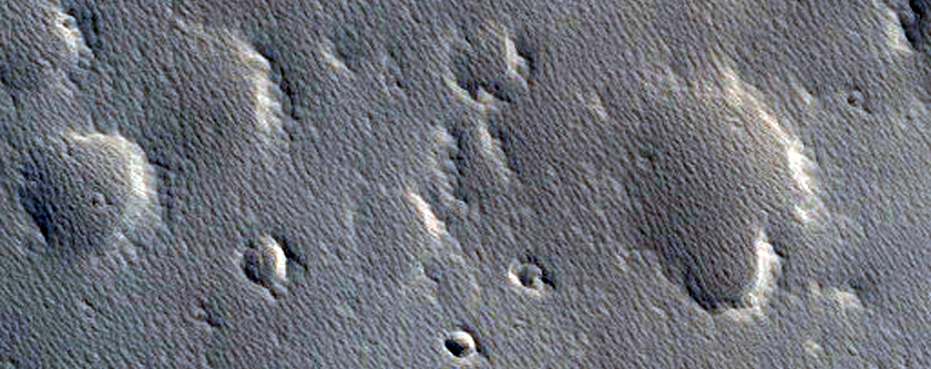 Rim of Albor Tholus 