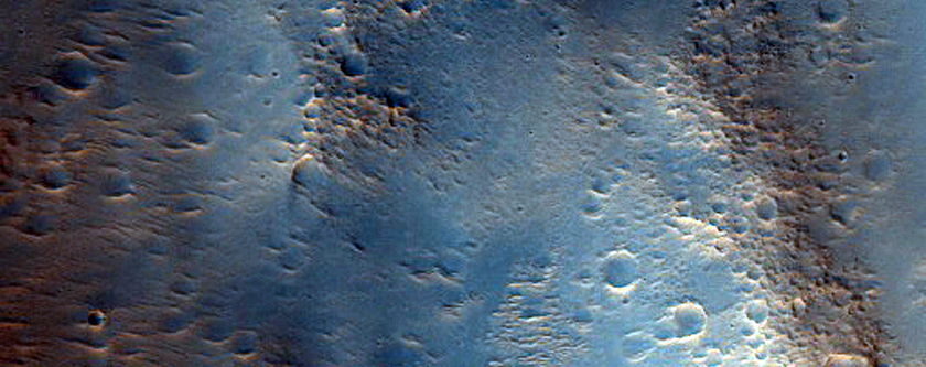 Hydaspis Chaos Crater Periphery