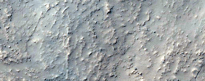 Gullies and Alcoves on Crater Wall on Western Rim of Hellas Basin