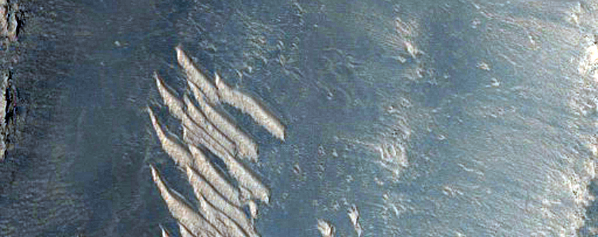 Graben in Dadaelia Planum