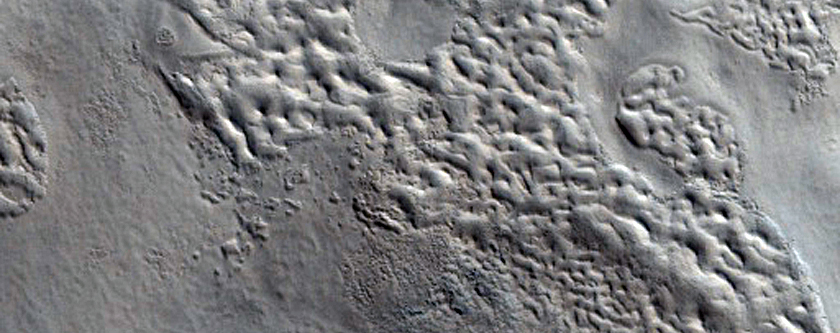 Complex Dissected Mantle Terrain in Utopia Region
