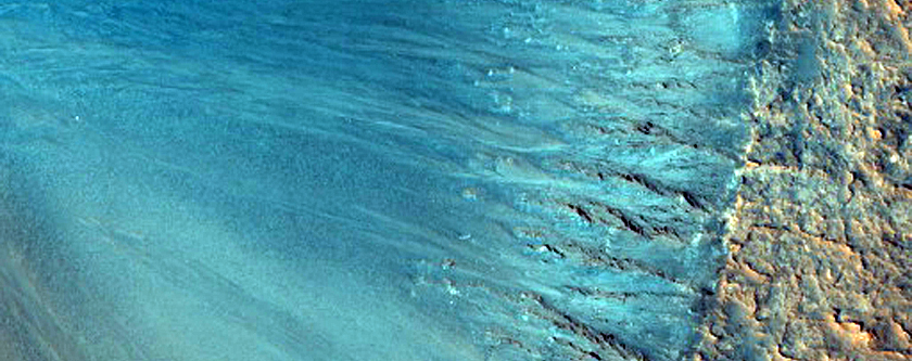 Fresh Rayed Crater in Acidalia Region