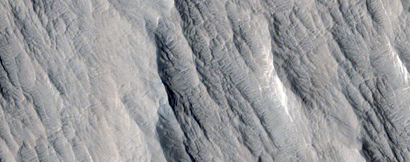 Possible Rocky Layers in Medusae Fossae Formation