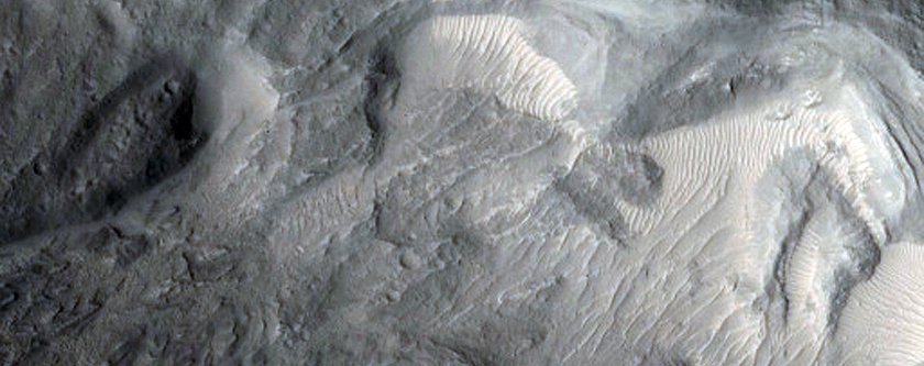 Crater in North Elysium Planitia