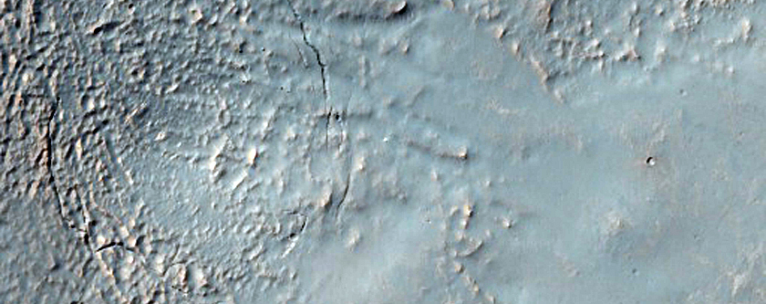 Great Example of Layered Dissected Mantle Terrain