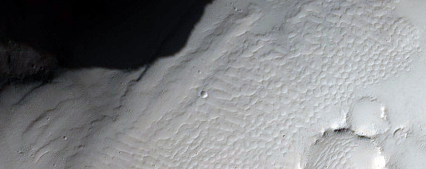 Maadim Vallis and Surrounding Terrain