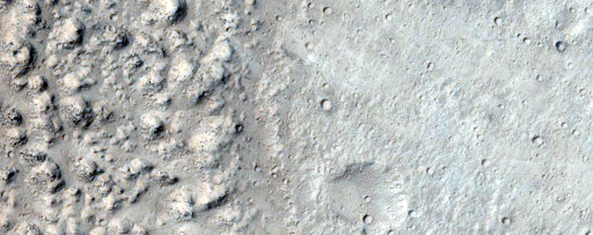 Deposits in Kasei Valles