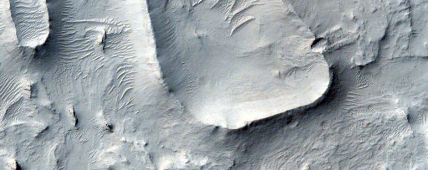 Tightly-Meandering Ridge in Aeolis Planum