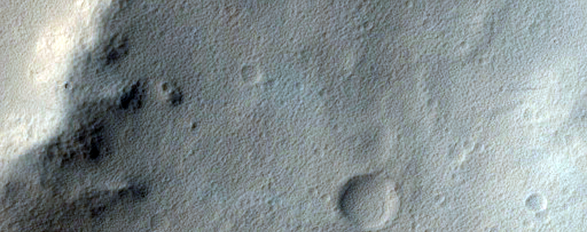 Crater in Marte Vallis