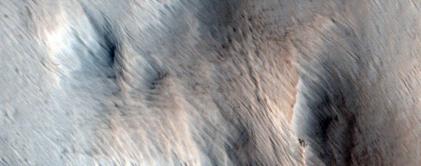 Scarp along Perimeter of Olympus Mons Caldera