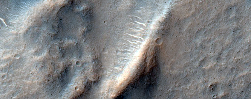 Terrain in South Isidis Basin