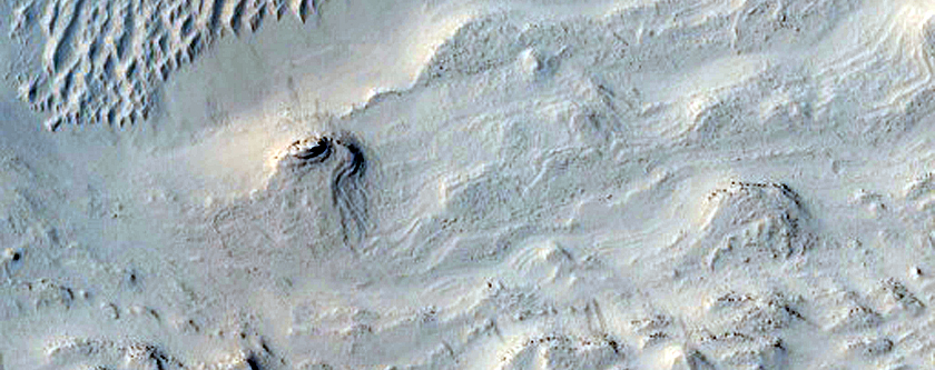 Layered Deposits in Crater in Arabia Terra