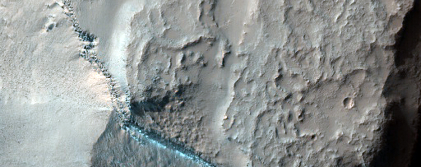 Sample of a Crater in Viking 1 Image 620A25