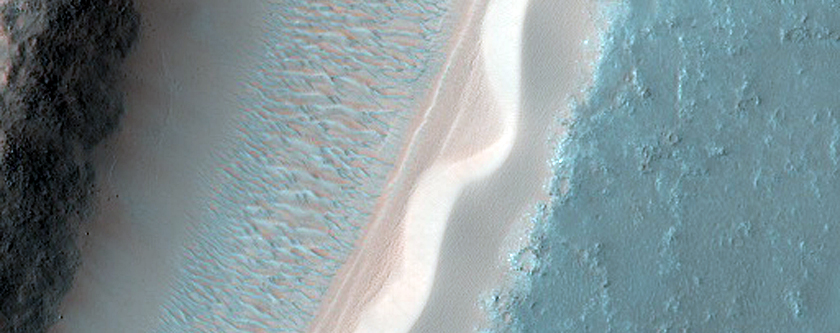 Layers in Arnus Vallis