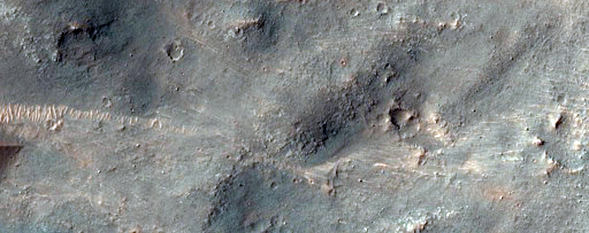 Potential Paleolake in Crater in Ophir Planum