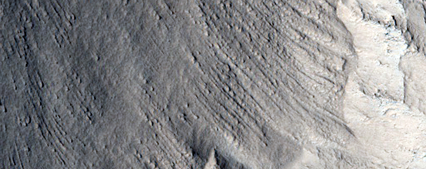 Well-Preserved Impact Crater on Northern Plains