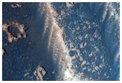 Noctis Labyrinthus Possible MSL Rover Landing Site