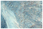 Transient Slope Linea Formation in Well-Preserved Crater