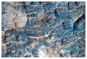 Megabreccia in Crater