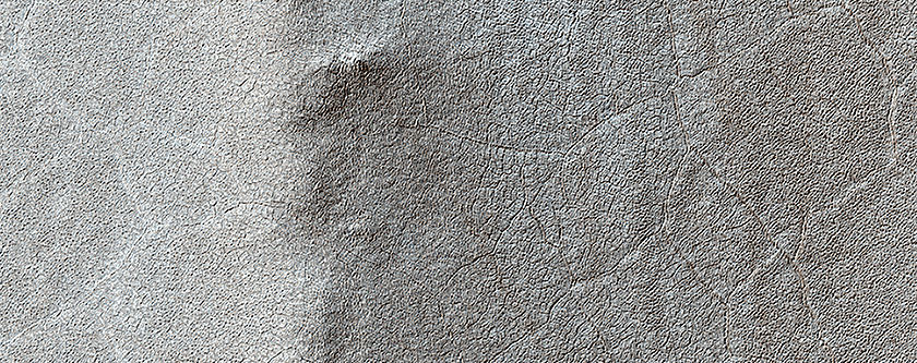 Piedistallo di un cratere nella Malea Planum