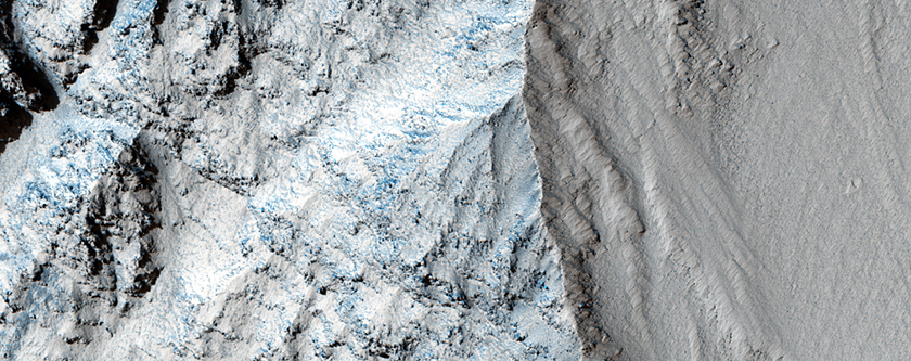 Banded Wall Outcrop in Ius Chasma