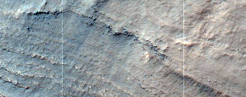 Layered Outcrops in Hellas Region